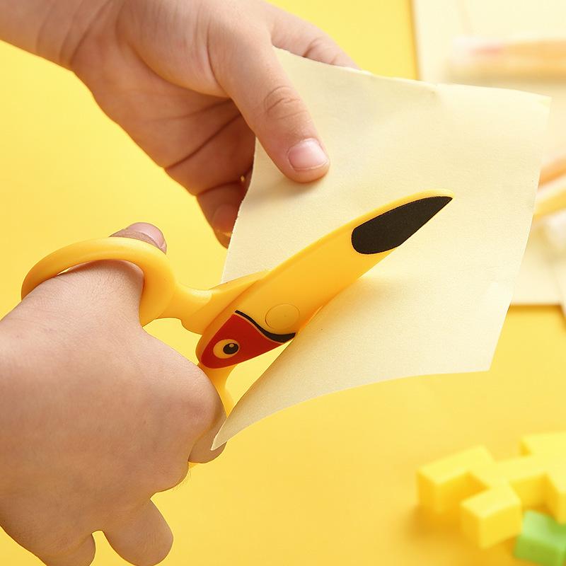Ciseaux en plastique pour enfa - Art Craft For Preschool avis et prix