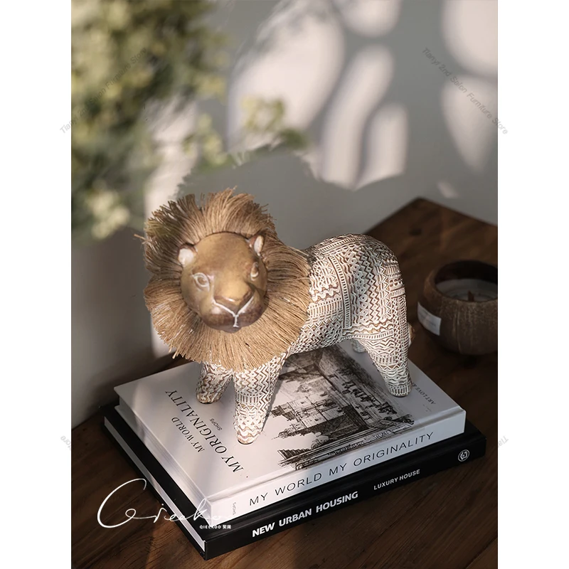 ​ ​ Mini figurines de lion art - Art Craft Room Ideas avis et prix